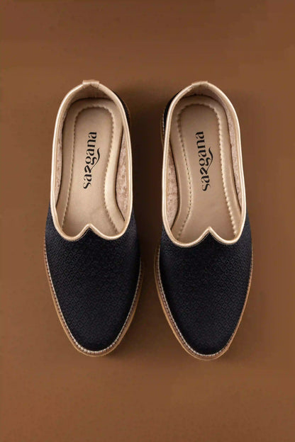 Handcrafted Black Textured Jutti