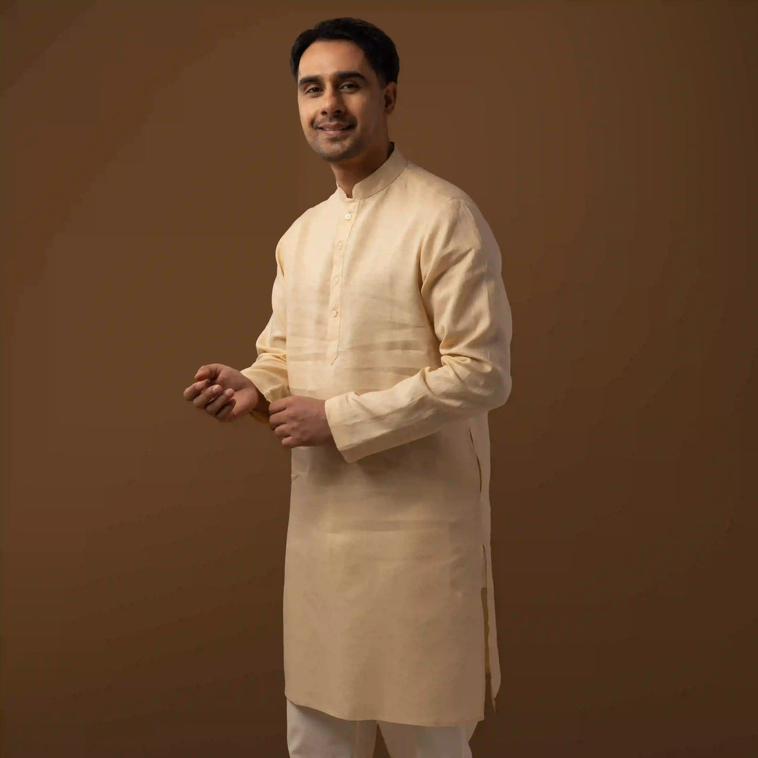 Back view of Classic Ivory 100% Linen Long Kurta showing detailing