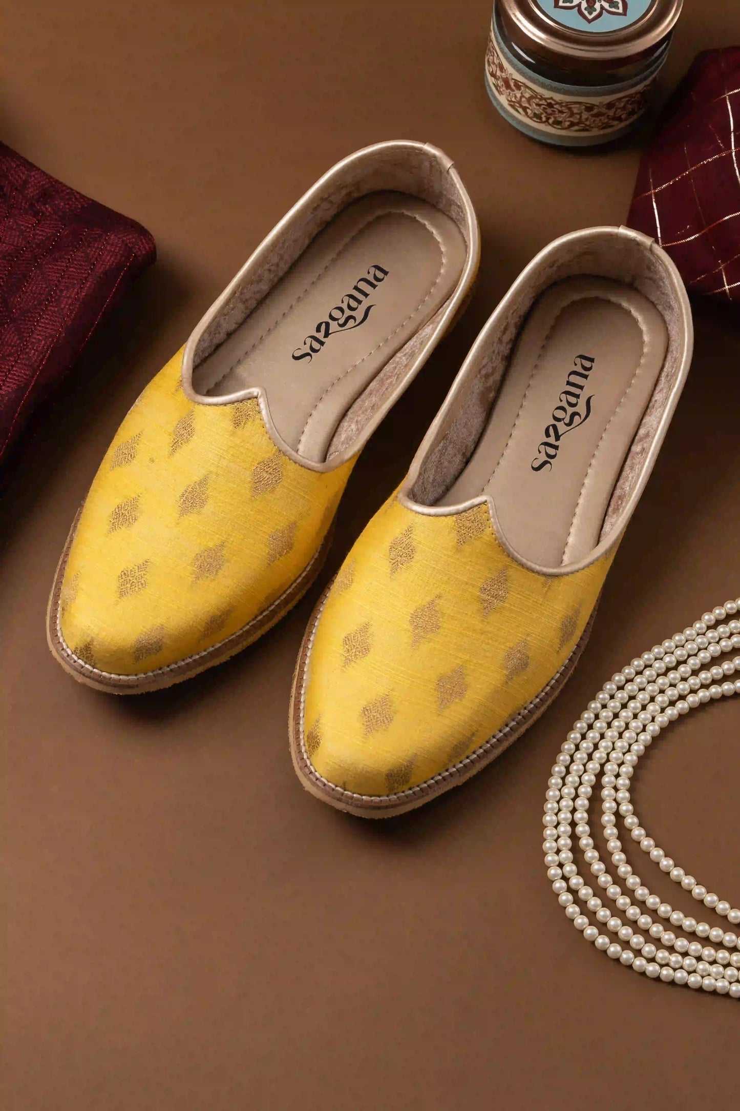 Handcrafted Yellow Butta Printed Jutti