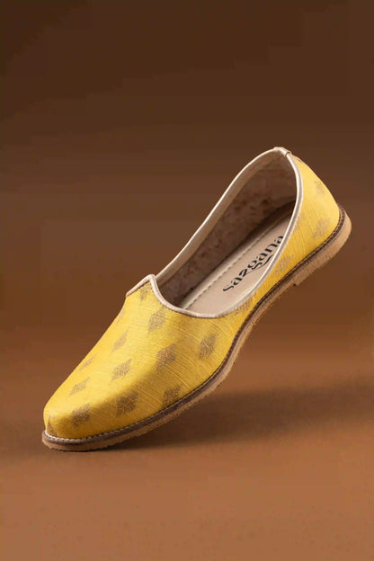 Handcrafted Yellow Butta Printed Jutti